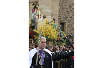 La Procesión de los Ramos. Secundino Pérez.