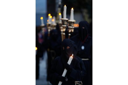Procesión de La Dolorosa en Ponferrada. L. DE LA MATA