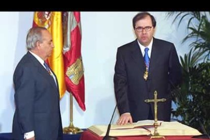 Herrera tomó posesión de su cargo como presidente del Gobierno autonómico en el 2001, después de que su predecesor, Juan José Lucas, fuera nombrado ministro de Presidencia.