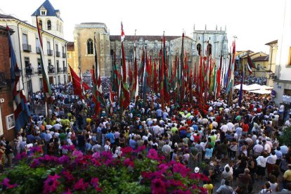 Pendones ante San Isiroro / Ramiro