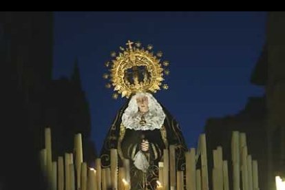 A lo largo del recinto se interpretaron los catorce cánticos, correspondiente cada uno de ellos a las estaciones.