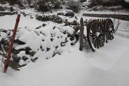 En Isoba se va acumulando la nieve | Ramiro