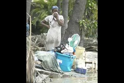 «No hay electricidad, las morgues no funcionan, hay agua en todas partes. Es el mayor drama al que la ciudad se expone actualmente», explicaba el primer ministro horas después de las inundaciones.
