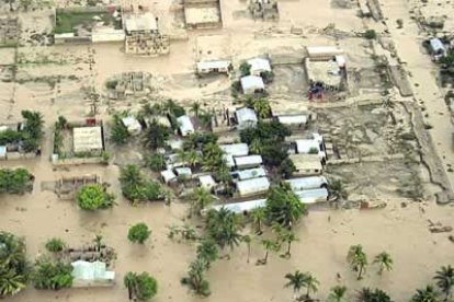 las inundaciones dispararon, además, el risego de epidemias.