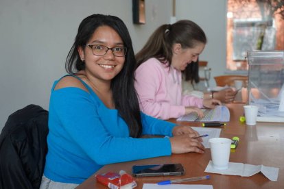 Radhaiza, vocal en la mesa del Centro Cívico del Crucero. J. NOTARIO