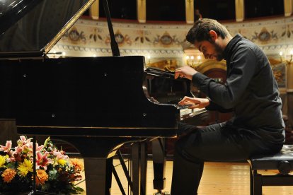 David Mancini. DL