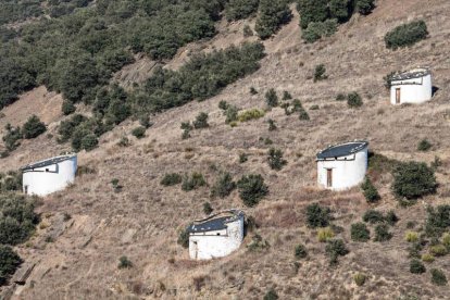 Palomares típicos de Cabrera en Robledo de Losada, restaurados por la Asociación de Amigos de la Cabrera a principios del siglo XXI.