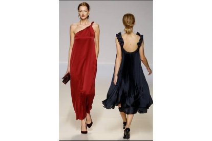 Regreso de la falda tubo y corola; pocos pantalones y cálidos abrigos en propuestas que tienen en el corte toda la fuerza de su expresión.