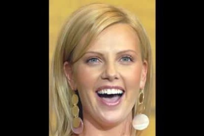 Charlize Theron recibió el Oso de Plata como mejor actir por su interpretación en como Patty Jenkins en 'Monster'.