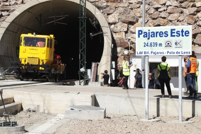 Adif prueba los protocolos de autoprotección de los túneles. RAMIRO