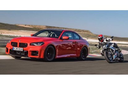 BMW M2 Y M1000