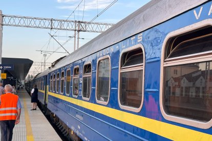 Detalle de una de las estaciones de tren ucraniana. LA 8 CYLTV
