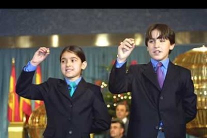 La gran cita de estas fiestas llega cada 22 de diciembre cuando los niños de San Ildefonso afinan sus voces para cantar el Gordo delante de una sala...