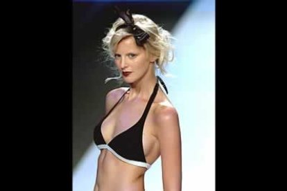 El negro y el blanco sigue siendo una tendencia elegante y cómoda