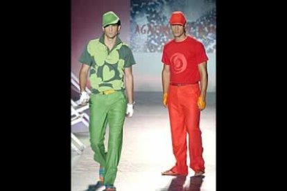 Pantalones deportivos y monocolor para conjuntos muy urbanos.