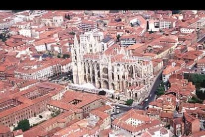 Otra imagen del centro de la ciudad en el que se alza la catedral