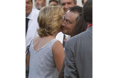 Esperanza Aguirre con Salguero. Raquel P. Vieco