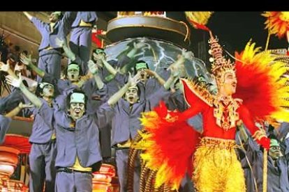 Unidos da Tijuca sorprendió con un desfile creativo sobre los aciertos y desaciertos de la ciencia.