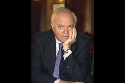 Tendrá la cartera de <b>Exteriores</b>. Es el primer ministro de exteriores que tiene experiencia como diplomático profesional.