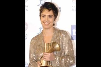 Adriana Calcanhotto, artista latina revelación.