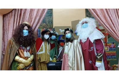 Los Reyes Magos fueron madrugadores en Sahagún. ACACIO DÍAZ