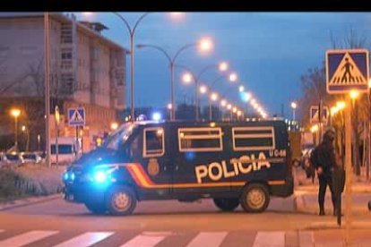 Los cuatro terroristas estaban relacionados con los atentados del 11-M. Tres de ellos fueron identificados en las primeras horas como El tunecino, Abdennabi Kounjaa, y Asri Rifat Anouar.