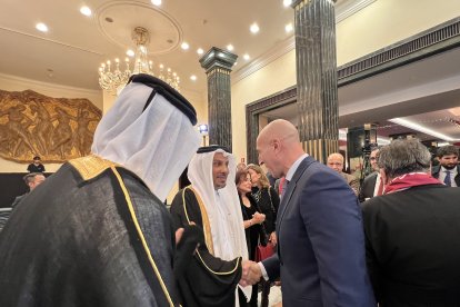 Viaje del alcalde de León a la Embajada de Catar. TWITTER