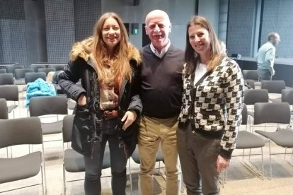 Ester Muñoz, Manuel Rodríguez y Natalia Castro. DL