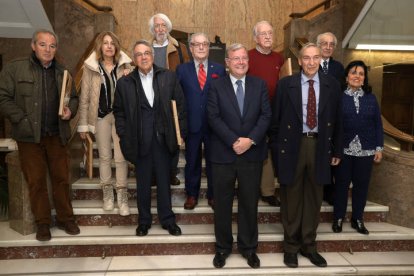 Un homenaje de 2019 a los concejales de la primera corporación del Ayuntamiento de León en las elecciones municipales de 1979. RAMIRO
