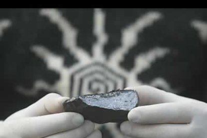 Miembros de la Asociación Leonesa de Astronomía defienden que el fragmento hallado sí puede pertenecer al bólido avistado el pasado día 4.