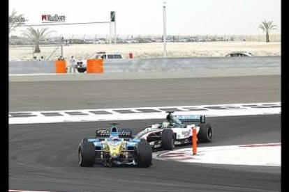 Después de un entrenamiento malo que le obligó a salir en 16ª posición, el piloto español Fernando Alonso, protagonizó una espectacular remontada, entrando en sexto lugar.