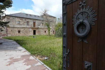 En sus exposiciones permanentes se puede conocer el origen geológico del parque, además de poder asistir a una proyección de animación en patsuezu. MARCIANO PÉREZ