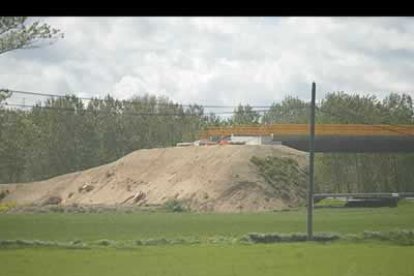 El fin de la autovía en Villalbilla de Burgos a la espera de que se construya la ronda Oeste de la capital de Castilla.
