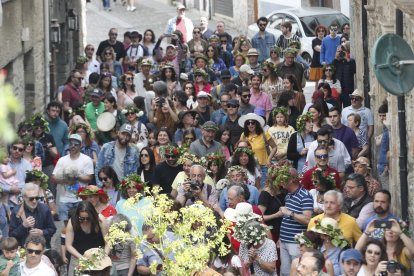 Festa dos Maios en Villafranca del Bierzo. L. DE LA MATA
