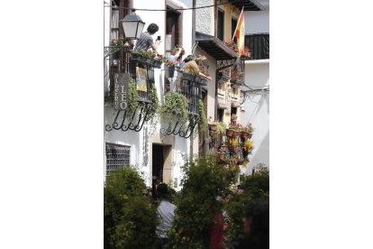 Festa dos Maios en Villafranca del Bierzo. L. DE LA MATA