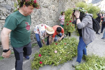 Festa dos Maios en Villafranca del Bierzo. L. DE LA MATA