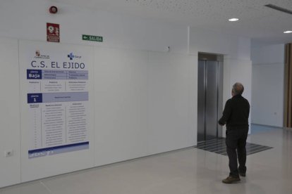 Apertura del centro de salud de El Ejido. FERNANDO OTERO