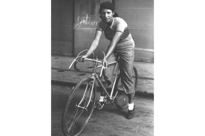 Faustina Valladolid se clasifica en un campeonato en 1935 | Díaz Casariego.
