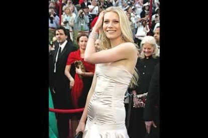Gwyneth Paltrow lució un traje en tonos pastel, como es habitual en ella.