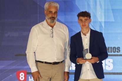 Juan García-Tuñón se llevó el premio en tenis. RAMIRO