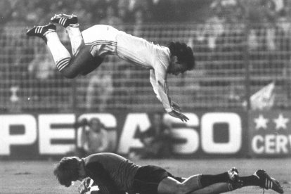 La piruetas de Hugo Sánchez se vivieron en el viejo Amilivia. ARCHIVO DIARIO DE LEÓN