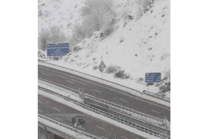 La Autovía del Noroeste a la altura de Piedrafita | L. de la Mata
