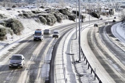 Estado de la carretera en Navatejera | Bruno Moreno