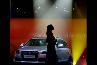 También se darán a conocer al mundo 122 automóviles nuevos, además de numerosas novedades tecnológicas y de la industria auxiliar y de componentes.