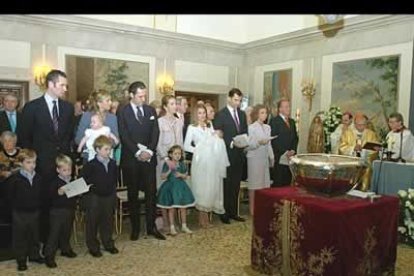 Otra foto de familia en la que ya aparecen los hijos de la Infantas Elena y Cristina.