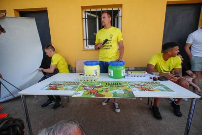 Los organizadores, durante el concurso. MIGUEL F. B.