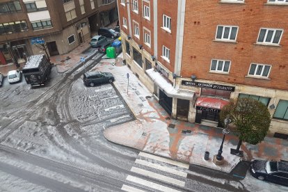 La granizada, en el centro de la ciudad. M. R.