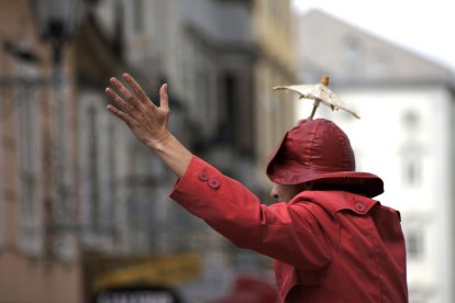 Actuación de Clown en el Camino. DL