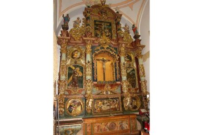 Los retablos renacentistas del sur y el este de León se encuentran entre las escasas muestras que hay en Europa de joyas del plateresco.  DL