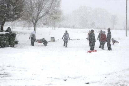 Nieve en la N-630, a la altura de la Venta de la Tuerta. ICAL.